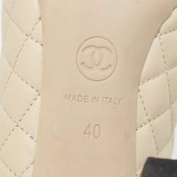 Pre Owned Chanel Cream/Black Leather Flower Pumps Size 40