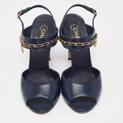 Pre Owned Chanel Navy Blue Leather Chain CC Detail Slingback Sandals Size 39.5
