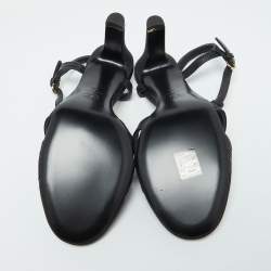 Pre Owned حذاء كعب عالي شانيل ماري جين مقدمة منفصلة سير حرف تي جلد /جلد لامع أسود سير حرف تي مقاس 37