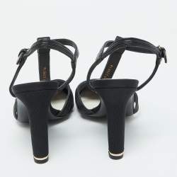 Pre Owned حذاء كعب عالي شانيل ماري جين مقدمة منفصلة سير حرف تي جلد /جلد لامع أسود سير حرف تي مقاس 37