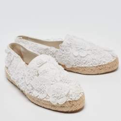 Chanel White Canvas CC Camellia Applique Espadrille Flats Size 36