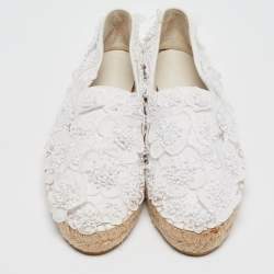 Chanel White Canvas CC Camellia Applique Espadrille Flats Size 36