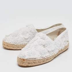 Chanel White Canvas CC Camellia Applique Espadrille Flats Size 36