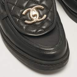 Pre Owned Chanel Black Leather Quilted CC Turnlock Loafers Size 37