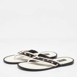 Pre Owned Chanel Black/White Leather Thong Sandals Size 41