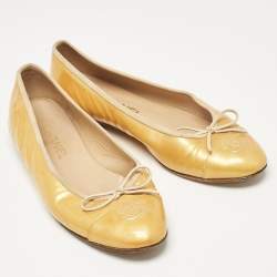 Pre Owned Chanel Yellow Patent Leather CC Bow Ballet Flats Size 39