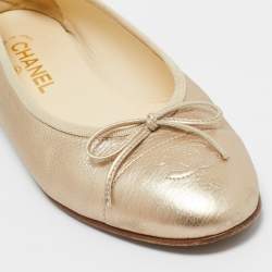 Pre Owned Chanel Metallic Gold Leather CC Ballet Flats Size 39.5