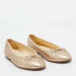 Pre Owned Chanel Metallic Gold Leather CC Ballet Flats Size 39.5