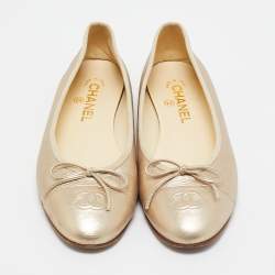 Pre Owned Chanel Metallic Gold Leather CC Ballet Flats Size 39.5