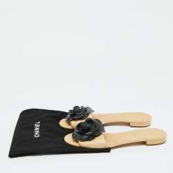 Chanel Cream/Black Leather CC Camellia Embellished Flat Sandals Size 38.5