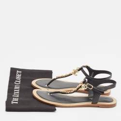 Pre Owned Chanel Black Leather CC Chain Link Thong Flat Sandals Size 39.5