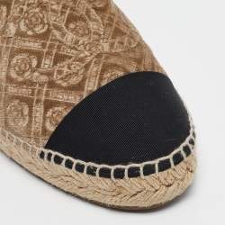 Pre Owned Chanel Beige/Black Canvas and Velvet Espadrille Flats Size 40