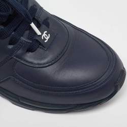 Pre Owned Chanel Navy Blue/White Leather CC Low Top Sneakers Size 37.5
