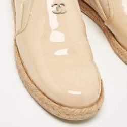 Chanel Beige Patent Leather CC Espadrille Loafers Size 39.5