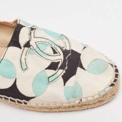 Pre Owned Chanel Multicolor Printed Canvas CC Espadrille Flats Size 41