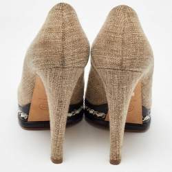 Pre Owned Chanel Beige/Black Fabric and Leather CC Cap Toe Platform Pumps Size 39