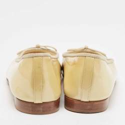 Chanel Beige/Black Patent Leather CC Ballet Flats Size 42