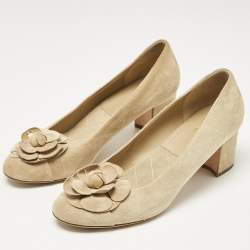 Pre Owned Chanel Khaki Beige Suede Camellia Cap Toe Block Heel Pumps Size 39