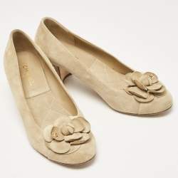 Pre Owned Chanel Khaki Beige Suede Camellia Cap Toe Block Heel Pumps Size 39