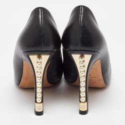 Pre Owned Chanel Black Leather and Fabric Cap Toe Faux Pearl Heel Pumps Size 40