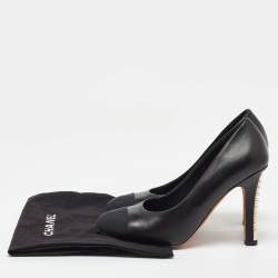 Pre Owned Chanel Black Leather and Fabric Cap Toe Faux Pearl Heel Pumps Size 40