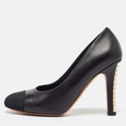 Pre Owned Chanel Black Leather and Fabric Cap Toe Faux Pearl Heel Pumps Size 40