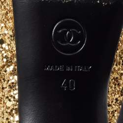 Pre Owned Chanel Gold/Black Glitter and Fabric Cap Toe Platform Slingback Pumps Size 40