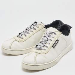 Chanel White Leather CC Low Top Sneakers Size 37.5