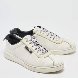 Chanel White Leather CC Low Top Sneakers Size 37.5