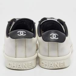 Chanel White Leather CC Low Top Sneakers Size 37.5