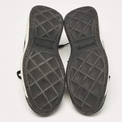 Pre Owned Chanel Black Leather and Neoprene CC Low Top Sneakers Size 39