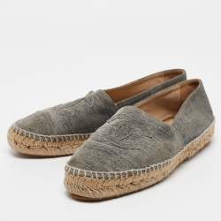 Chanel Grey Textured Suede CC Espadrille Flats Size 38