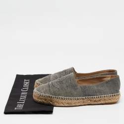 Chanel Grey Textured Suede CC Espadrille Flats Size 38