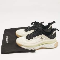 Pre Owned Chanel White/Black Fabric and Suede CC Low Top Sneakers Size 38