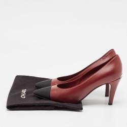Chanel Burgundy/Black Leather and Fabric Cap Toe Pumps Size 39