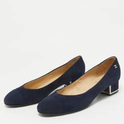 Pre Owned Chanel Navy Blue Suede CC Pumps Size 38.5