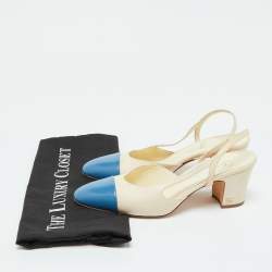 مملوكة مسبقًا Chanel Cream/Blue Leather Cap Toe CC Block Heel Slingback Sandals Size 39