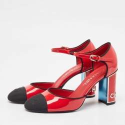 Pre Owned Chanel Red/Black Patent Leather and Fabric Cap Toe Pumps Size 38.5