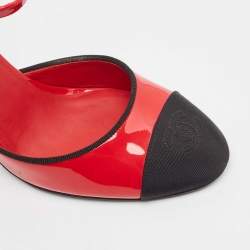 Pre Owned Chanel Red/Black Patent Leather and Fabric Cap Toe Pumps Size 38.5