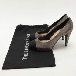 Pre Owned Chanel Metallic Gold/Black Textured Suede CC Platform Pumps Size 38