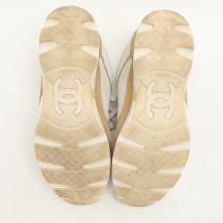 Pre Owned Chanel White Canvas and Leather CC Low Top Sneakers Size 39