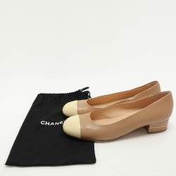 Pre Owned Chanel Brown/Beige Patent and Leather CC Cap Toe Block Heel Pumps Size 41