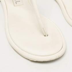 Chanel White Leather CC Thong Sandals Size 38