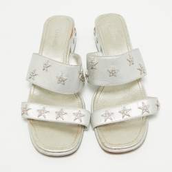 Chanel Silver Leather Star Crystal Embellished Slide Sandals Size 38.5