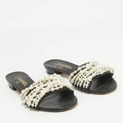 Chanel Black Leather Pearl Embellished CC Slide Sandals Size 38.5