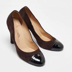 Chanel Brown/Black Suede and Patent Leather CC Cap Toe Pumps Size 40