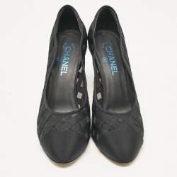 Pre Owned Chanel Black Canvas and Mesh Cap Toe Pumps Size 41
