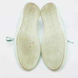 Pre Owned Chanel Pastel Green Leather CC Low Top Sneakers Size 39
