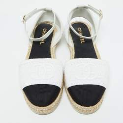 Chanel White/Black Crochet CC Ankle Strap Espadrille Sandals Size 40