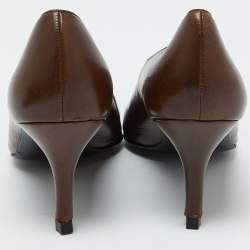 Pre Owned Chanel Brown Leather CC Cap Toe Pumps Size 39.5